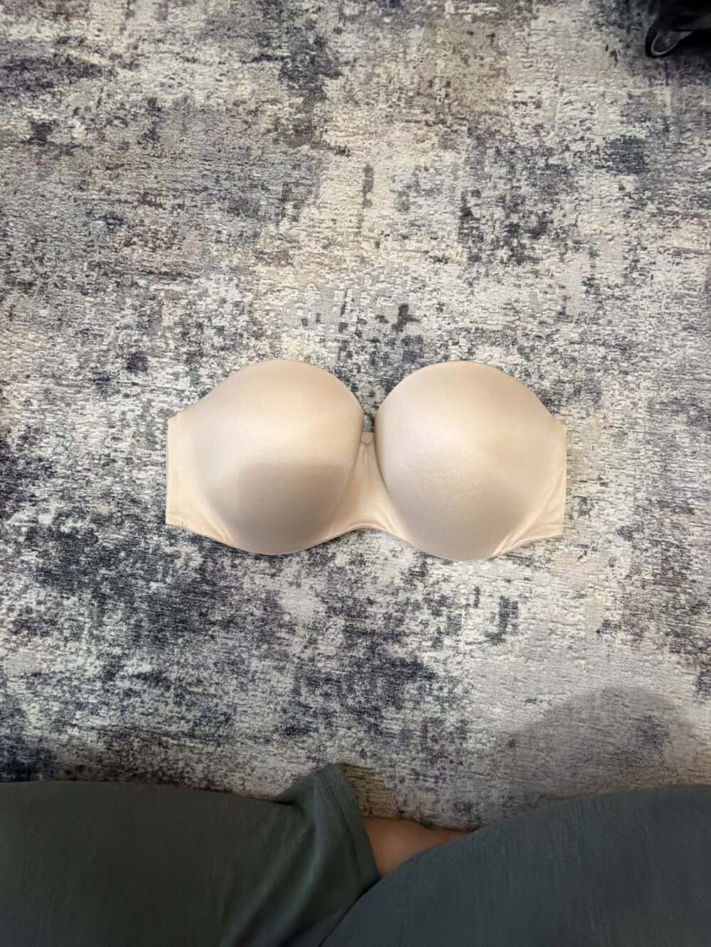 Victoria's Secret Very Sexy Strapless Bra 34DDD
